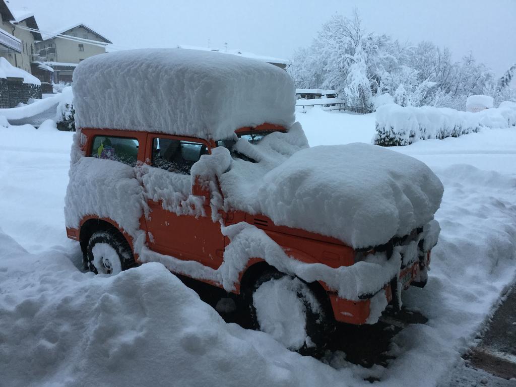 Albergo Trieste Tambre dʼAlpago المظهر الخارجي الصورة