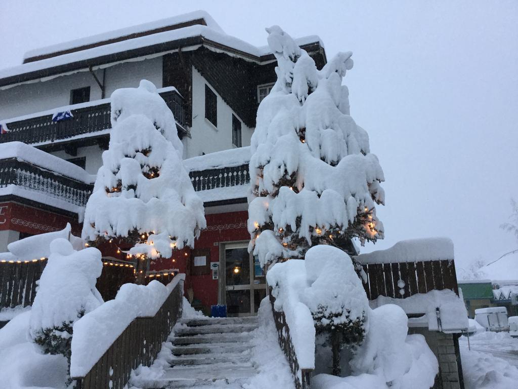 Albergo Trieste Tambre dʼAlpago المظهر الخارجي الصورة