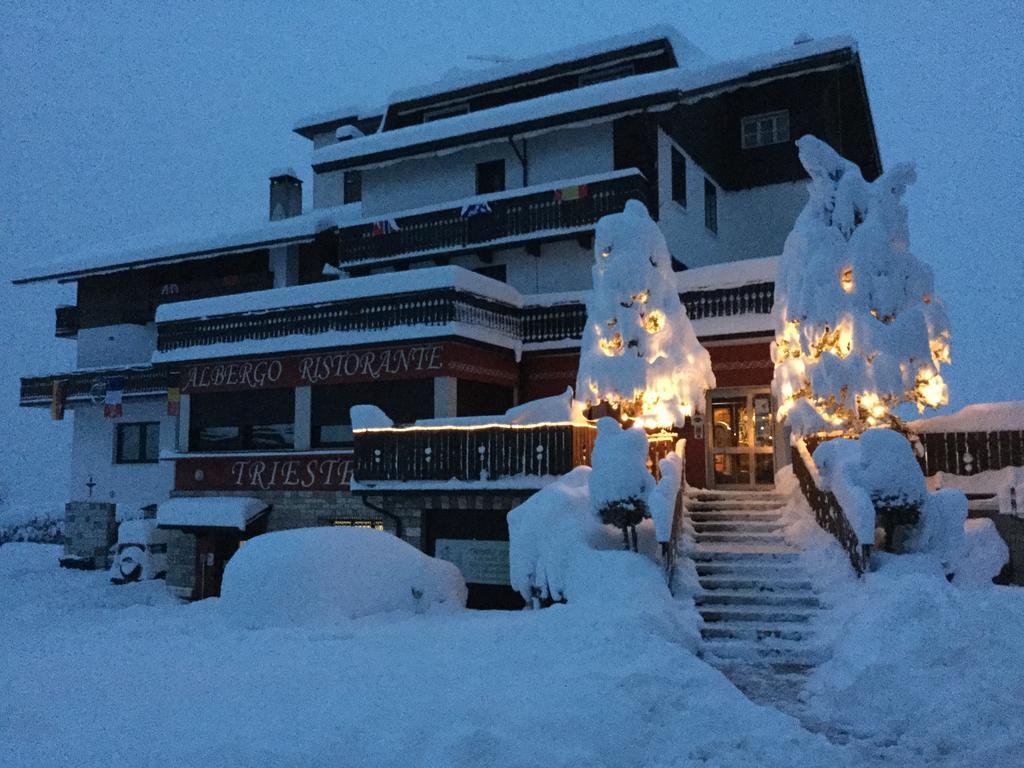 Albergo Trieste Tambre dʼAlpago المظهر الخارجي الصورة